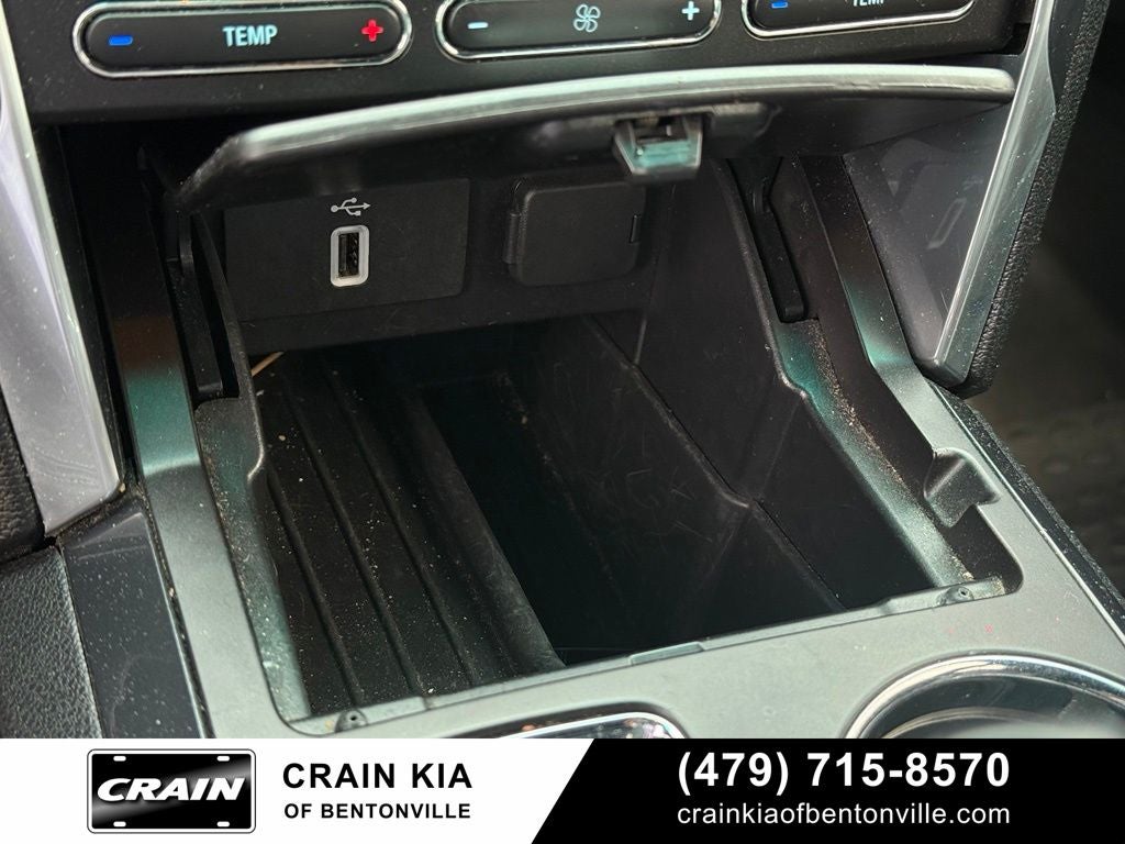 2017 Ford Explorer Limited - CLEAN CARFAX / LEATHER
