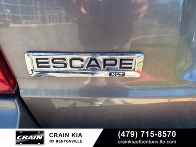 2009 Ford Escape XLT - CLEAN CARFAX / ONE OWNER
