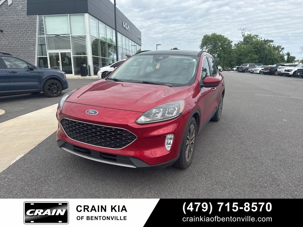 2020 Ford Escape SEL - PANORAMIC SUNROOF