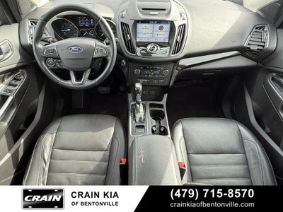 2017 Ford Escape Titanium - PANORAMIC SUNROOF / CLEAN CARFAX