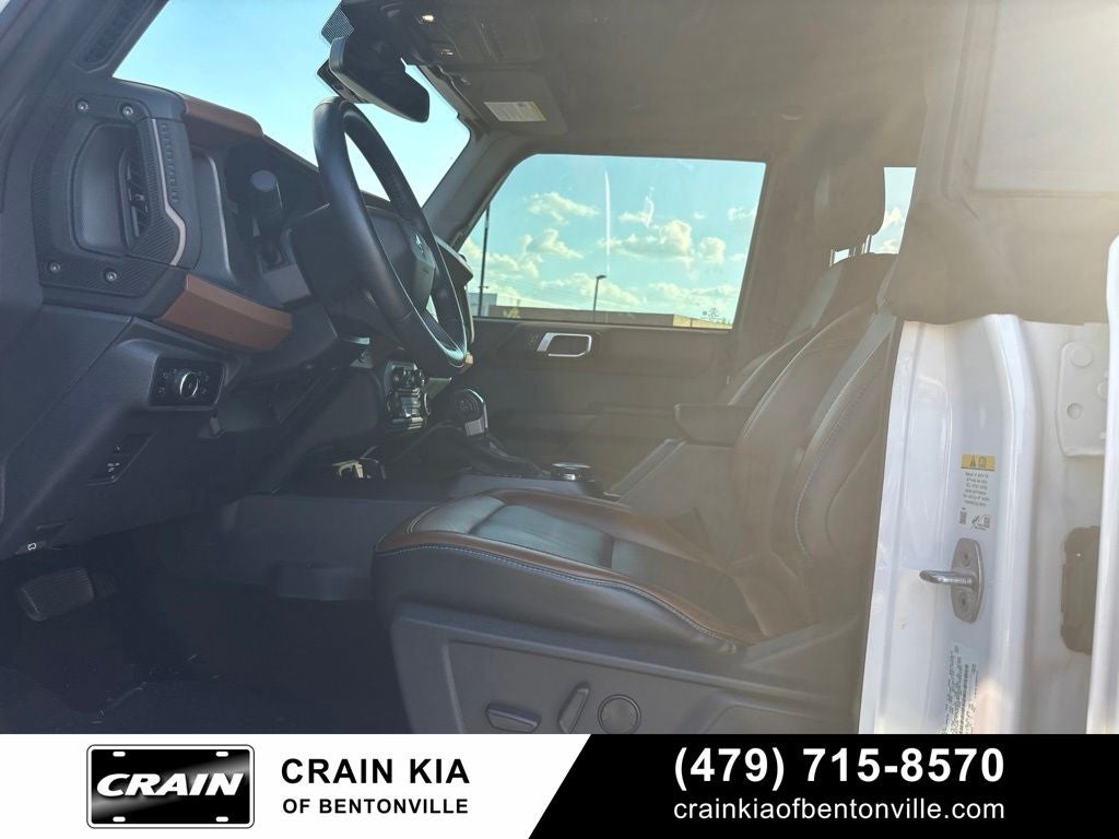2024 Ford Bronco Outer Banks - HIGH / LUX / 4WD / CLEAN CARFAX / ONE OWNER