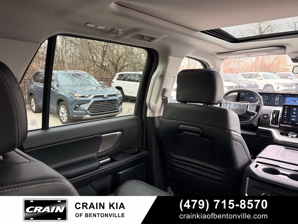 2025 Ford Expedition Platinum