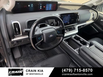 2025 Ford Expedition Platinum