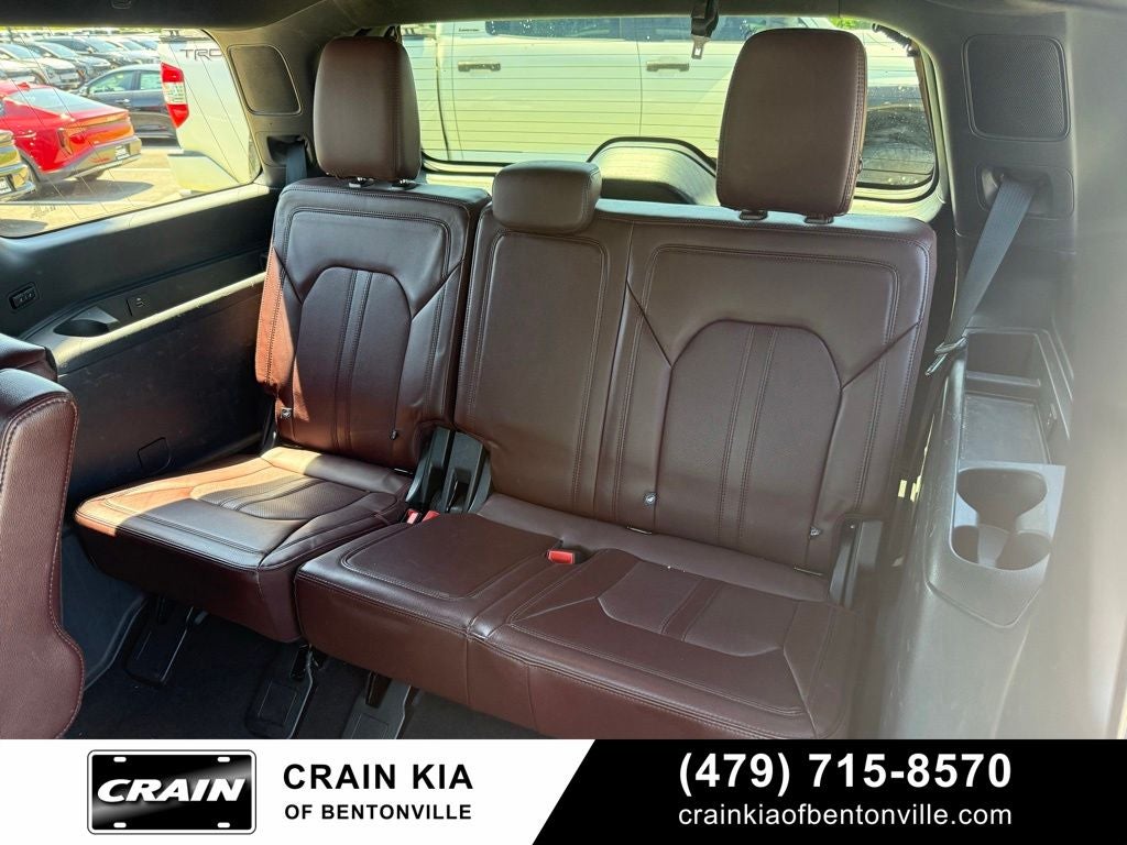 2024 Ford Expedition Limited - 4WD / PANORAMIC SUNROOF / CARFAX ONE OWNER