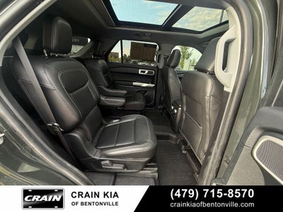 2022 Ford Explorer XLT - 4WD / PANORAMIC SUNROOF / CLEAN CARFAX