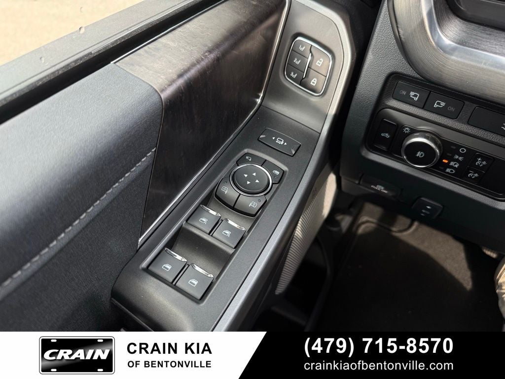 2024 Ford F-250SD Lariat - BLACK WIDOW!