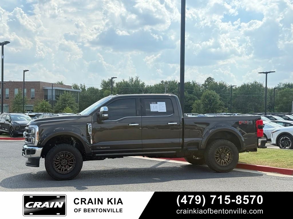 2024 Ford F-250SD King Ranch - 4WD / CLEAN CARFAX / LIFTED!
