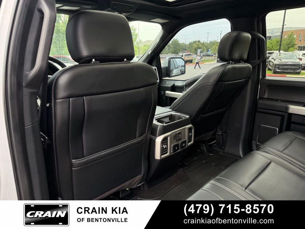2019 Ford F-150 Lariat - 4WD / PANORAMIC SUNROOF