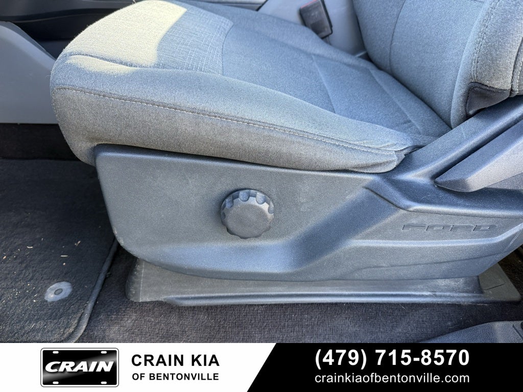 2021 Ford F-150 XLT - 4WD / CLEAN CARFAX