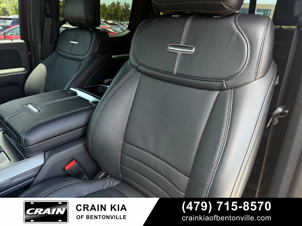 2026 Ford F-150 Platinum - 4WD / CLEAN CARFAX / ONE OWNER