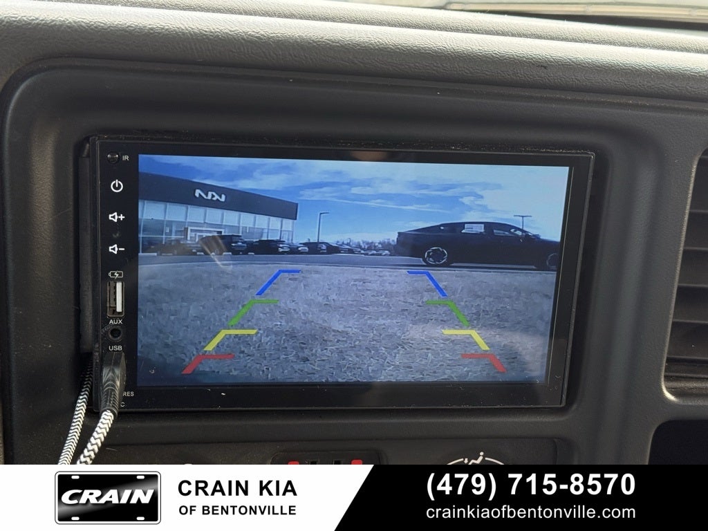 2005 Chevrolet Silverado 1500 Z71 Style Side - 4WD / CLEAN CARFAX