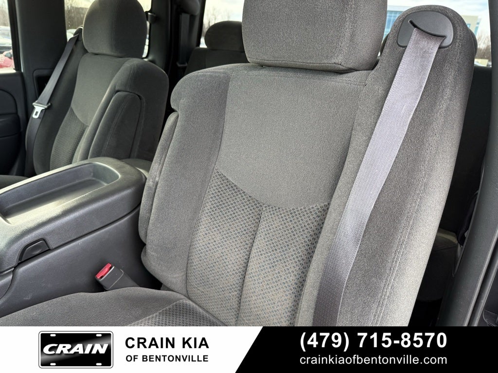 2005 Chevrolet Silverado 1500 Z71 Style Side - 4WD / CLEAN CARFAX