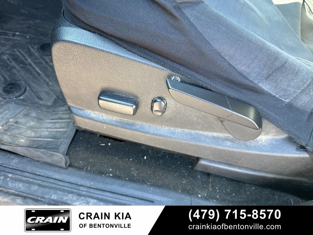 2017 Chevrolet Colorado Z71 - 4WD / CLEAN CARFAX HISTORY