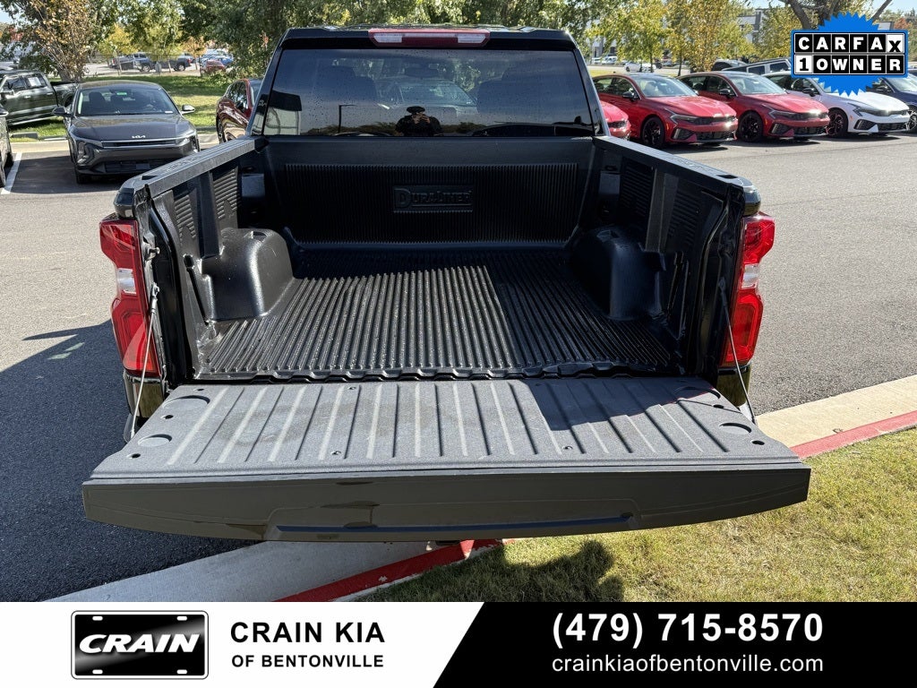 2021 Chevrolet Silverado 1500 Custom Trail Boss - 4WD / CLEAN CARFAX / ONE OWNER