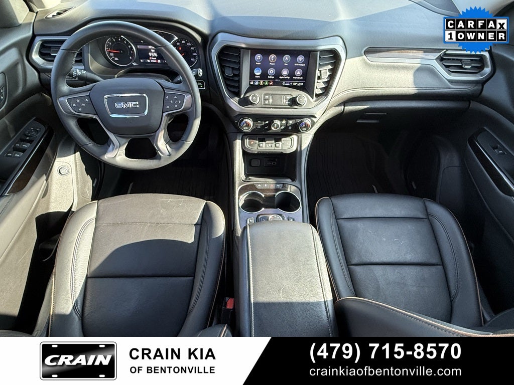 2023 GMC Acadia AT4 - AWD / CLEAN CARFAX / ONE OWNER