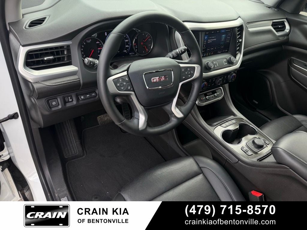 2023 GMC Acadia SLT - CLEAN CARFAX / ONE OWNER