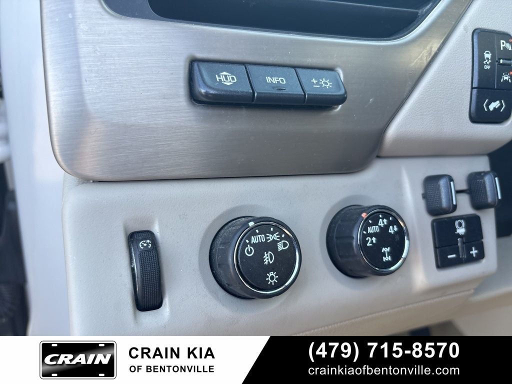 2016 GMC Yukon Denali - 4WD / SUNROOF