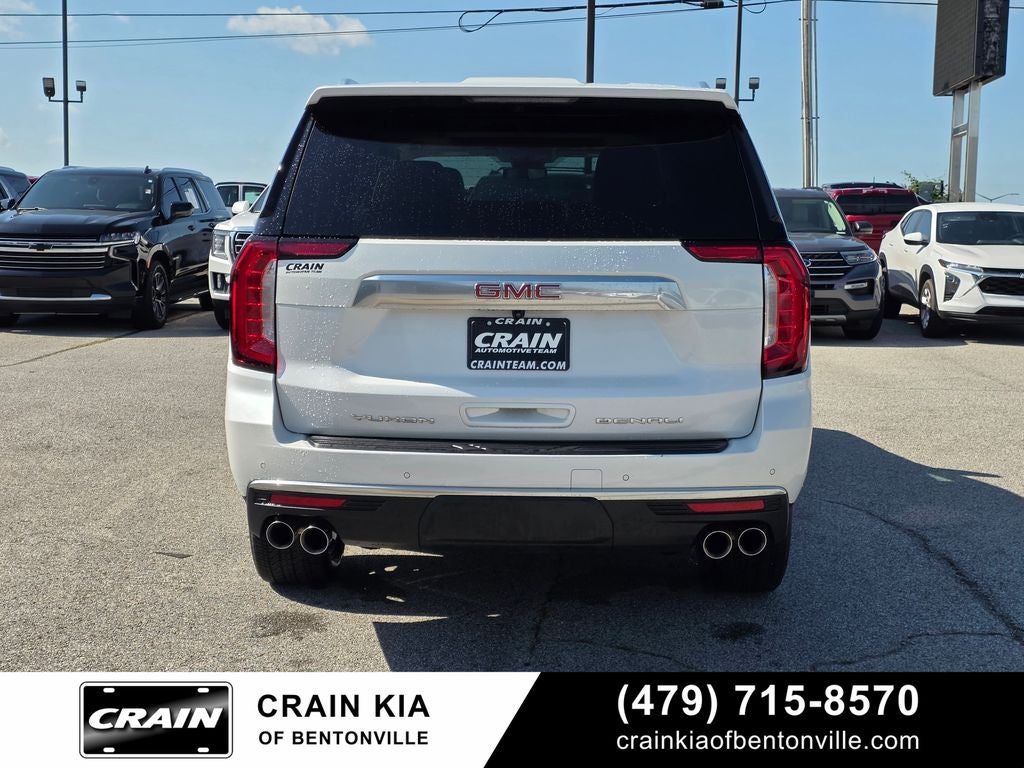 2024 GMC Yukon XL Denali - 4WD / PANORAMIC SUNROOF / ONE OWNER