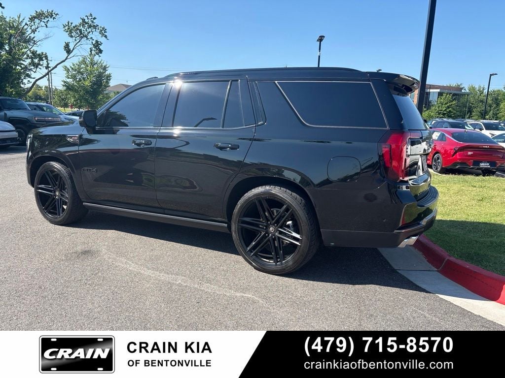 2025 GMC Yukon AT4 Ultimate - 4WD / PANORAMIC SUNROOF / ONE OWNER