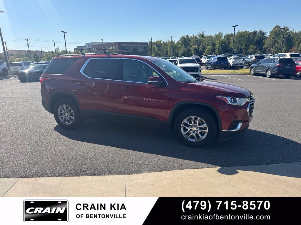 2020 Chevrolet Traverse LT | CARFAX ONE OWNER