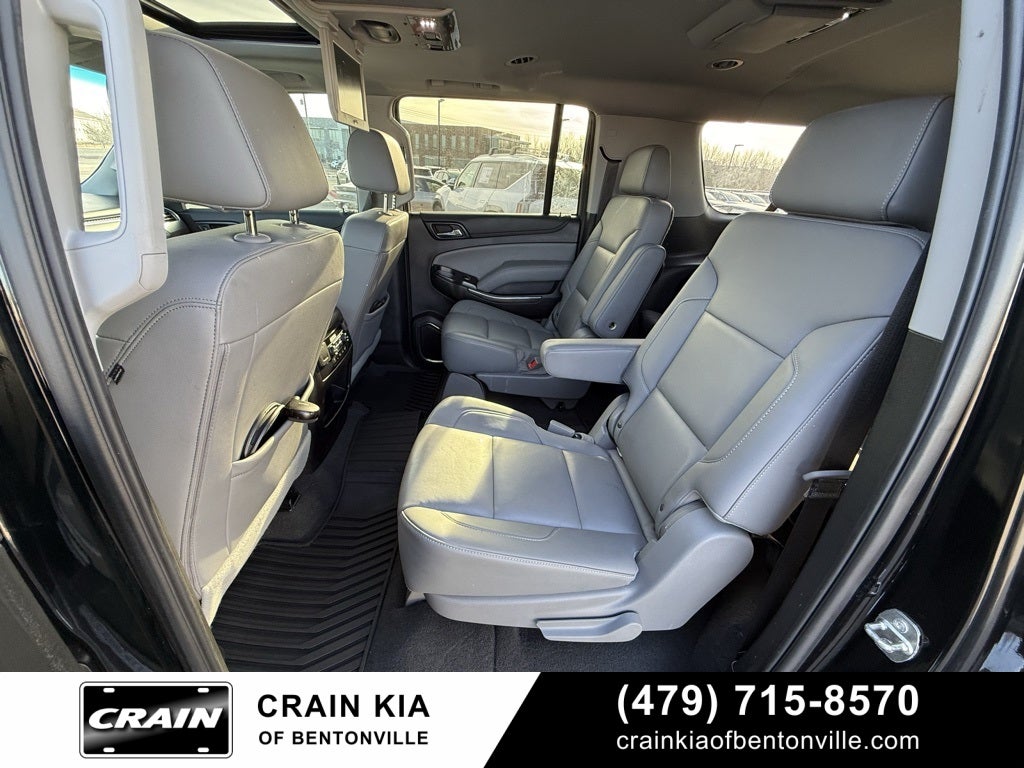2019 Chevrolet Suburban LT - 4WD / SUNROOF / CLEAN CARFAX