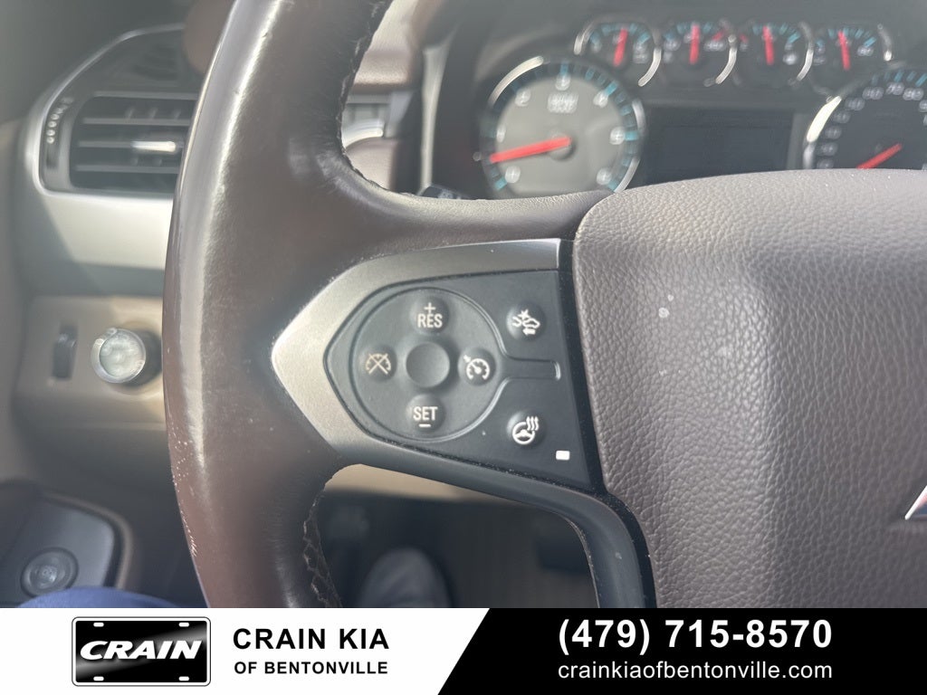 2015 Chevrolet Suburban LTZ - 4WD / SUNROOF / DVD / CLEAN CARFAX