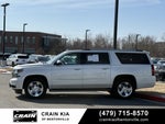 2015 Chevrolet Suburban LTZ - 4WD / SUNROOF / DVD / CLEAN CARFAX
