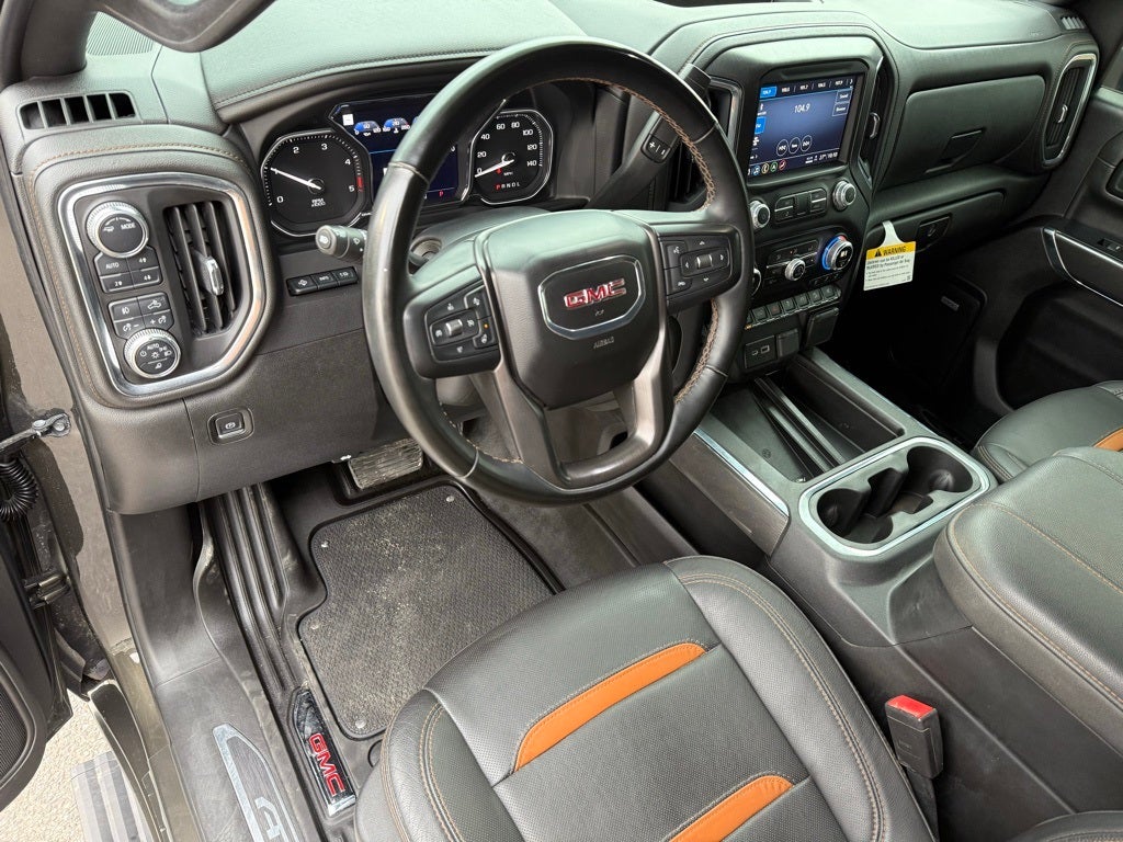 2023 GMC Sierra 2500HD AT4 - 4WD / SUNROOF / CLEAN CARFAX