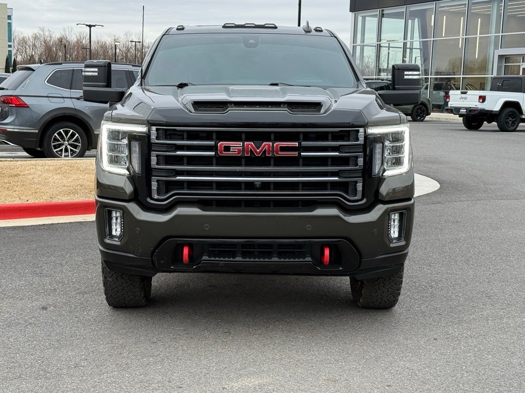 2023 GMC Sierra 2500HD AT4 - 4WD / SUNROOF / CLEAN CARFAX