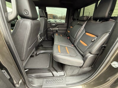 2023 GMC Sierra 2500HD AT4 - 4WD / SUNROOF / CLEAN CARFAX