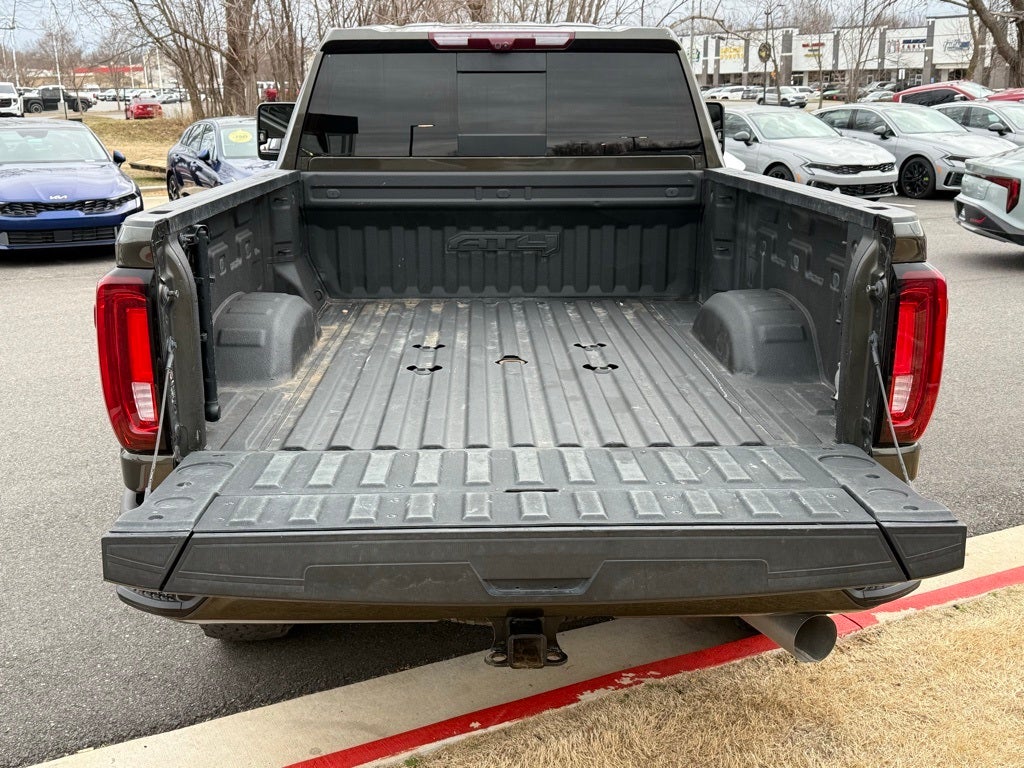 2023 GMC Sierra 2500HD AT4 - 4WD / SUNROOF / CLEAN CARFAX