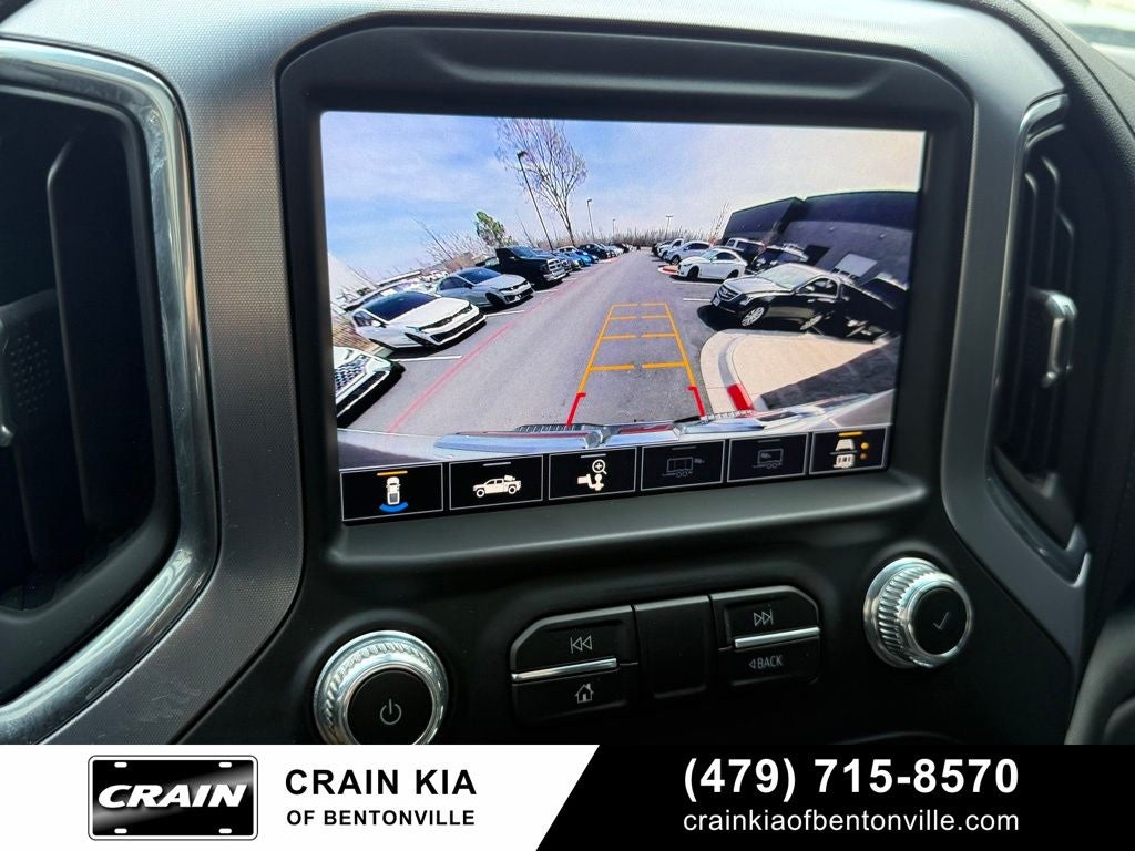 2020 GMC Sierra 3500HD SLT - 4WD / CLEAN CARFAX