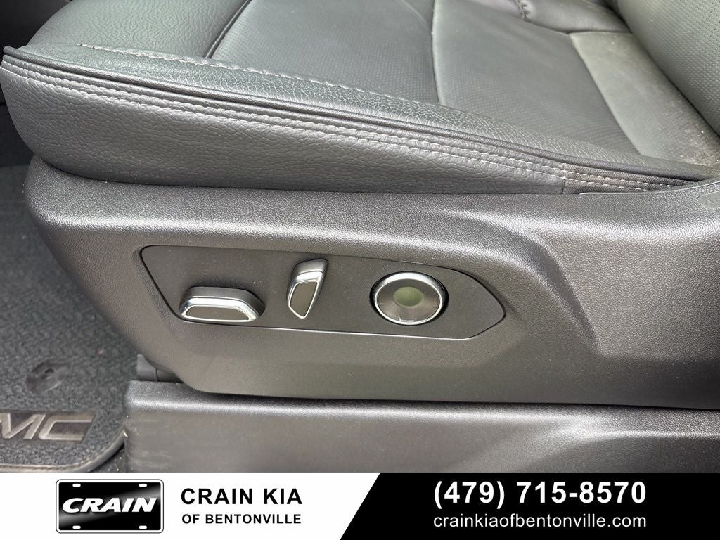 2026 GMC Sierra 1500 Denali - 4WD / CLEAN CARFAX / ONE OWNER