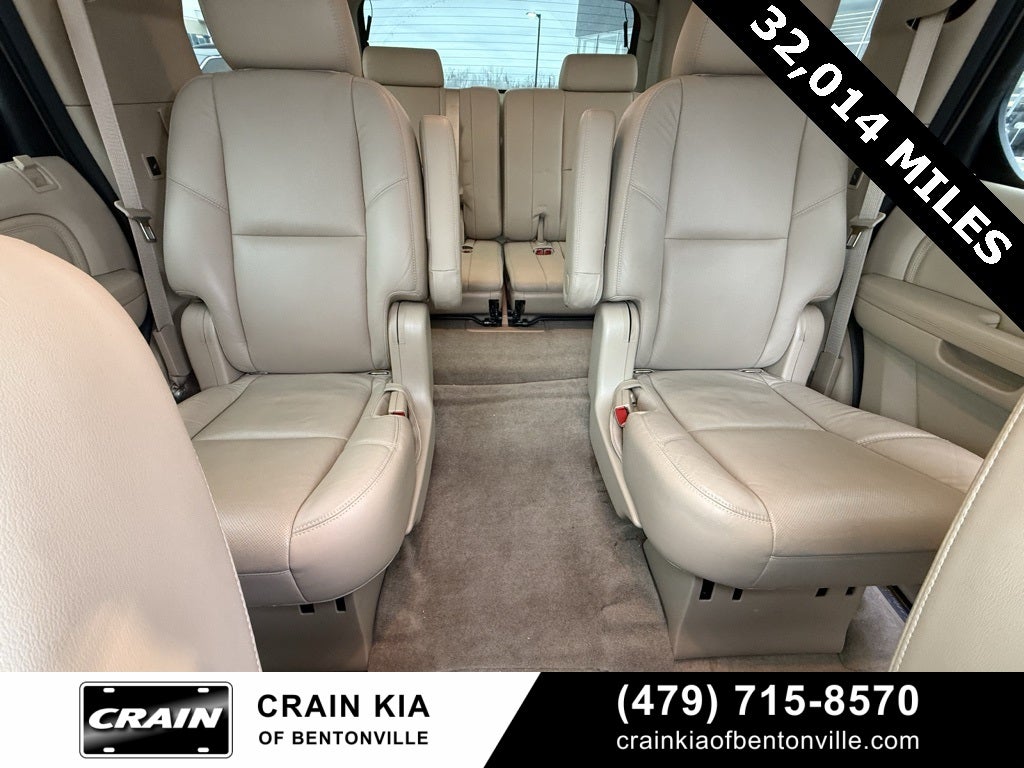 2014 Cadillac Escalade Premium - AWD / CLEAN CARFAX / VERY LOW MILES!