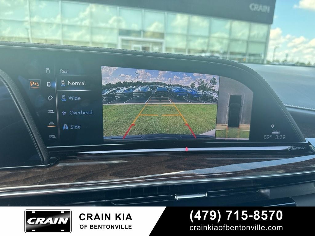 2023 Cadillac Escalade Sport Platinum Onyx - 4WD / PANORAMIC SUNROOF / CLEAN CARFAX