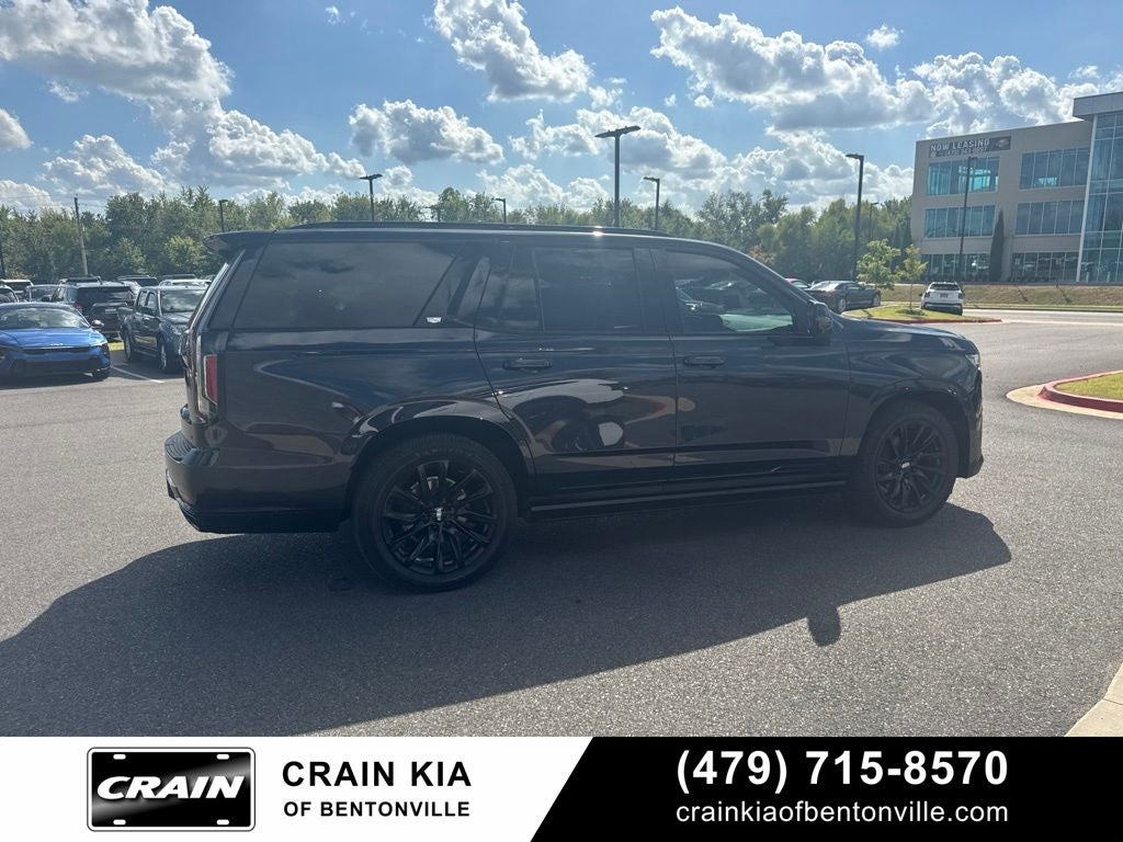 2023 Cadillac Escalade Sport Platinum Onyx - 4WD / PANORAMIC SUNROOF / CLEAN CARFAX