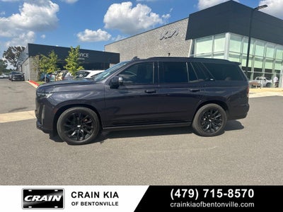 2023 Cadillac Escalade Sport Platinum Onyx - 4WD / PANORAMIC SUNROOF / CLEAN CARFAX