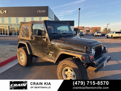 2000 Jeep Wrangler Sport - 4WD / CLEAN CARFAX