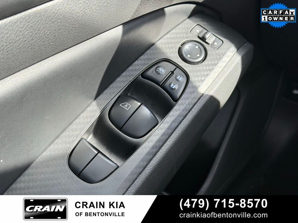 2024 Nissan Altima 2.5 SV - CLEAN CARFAX / ONE OWNER