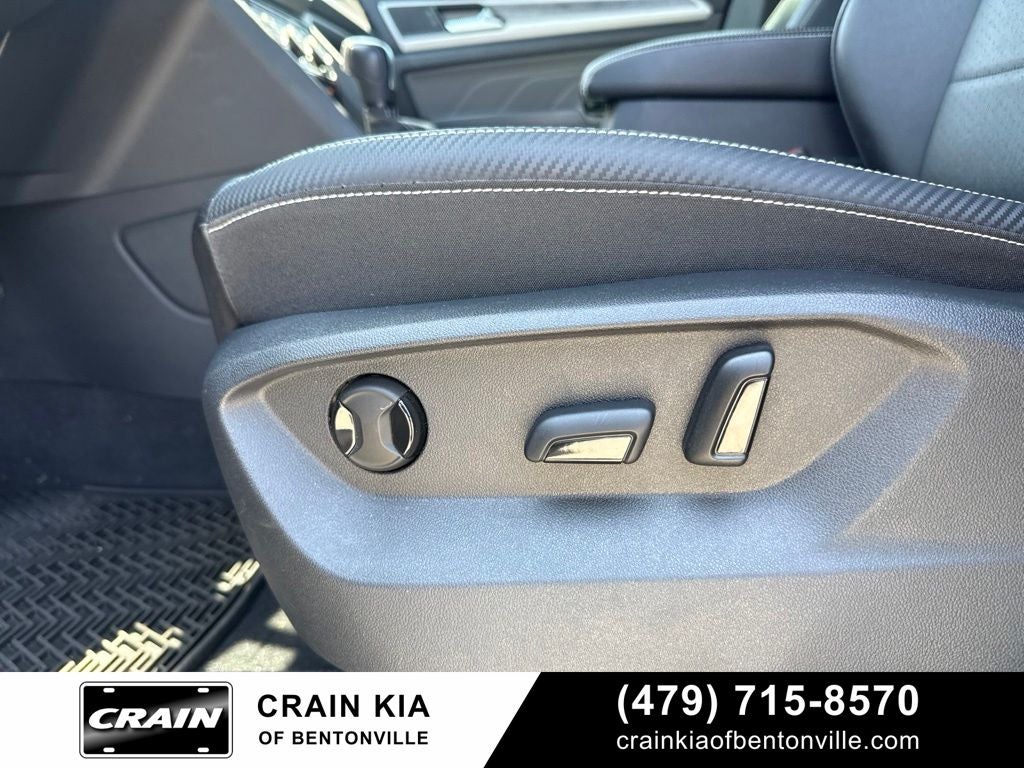 2023 Volkswagen Atlas Cross Sport 3.6L V6 SE w/Technology - CLEAN CARFAX / ONE OWNER