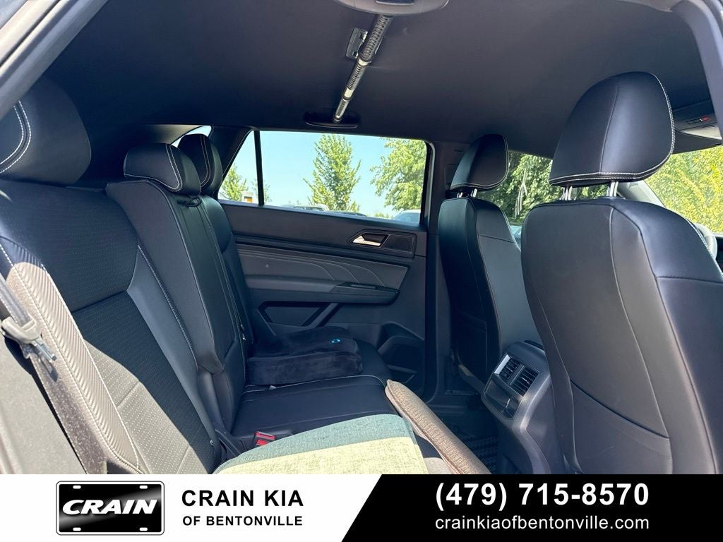 2023 Volkswagen Atlas Cross Sport 3.6L V6 SE w/Technology - CLEAN CARFAX / ONE OWNER