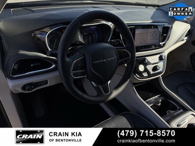 2023 Chrysler Pacifica Limited - PANORAMIC SUNROOF / CARFAX ONE OWNER