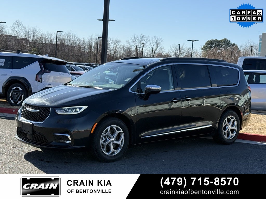 2023 Chrysler Pacifica Limited - PANORAMIC SUNROOF / CARFAX ONE OWNER