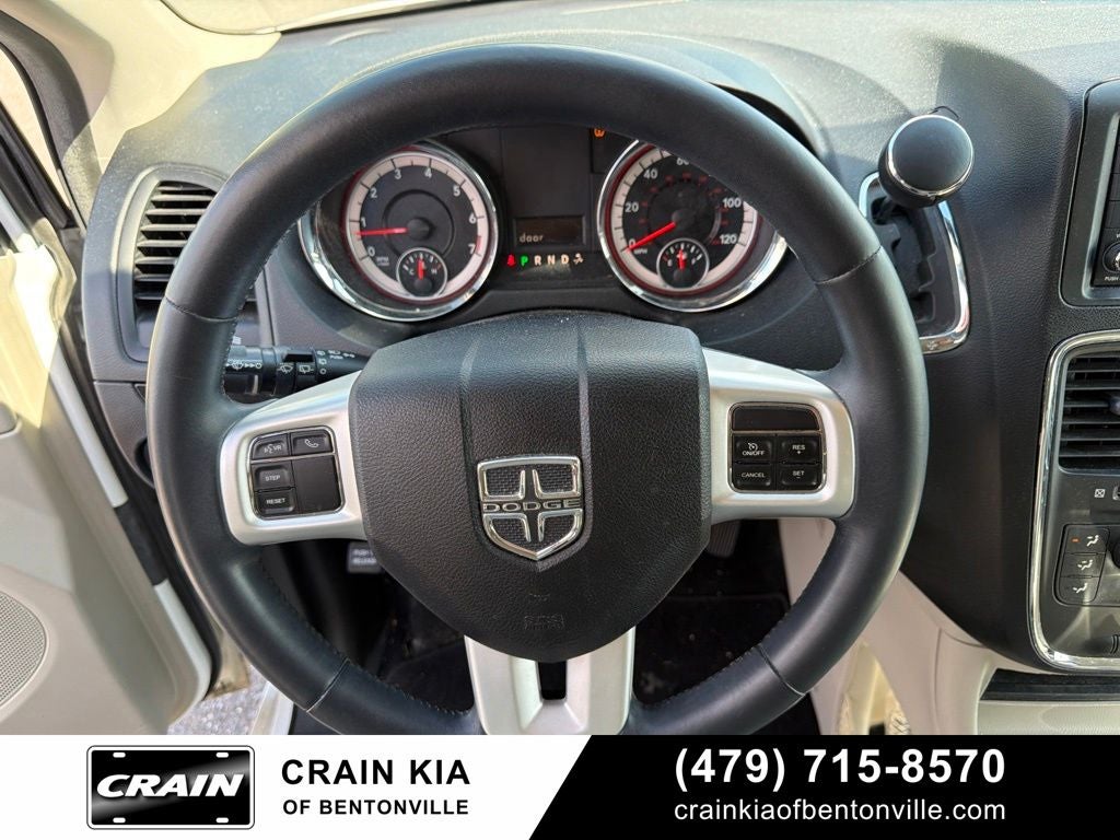 2014 Dodge Grand Caravan SXT - DVD / CAPTAIN'S CHAIRS