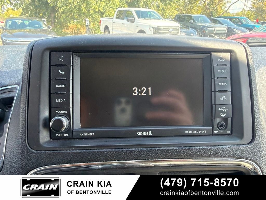 2014 Dodge Grand Caravan SXT - DVD / CAPTAIN'S CHAIRS