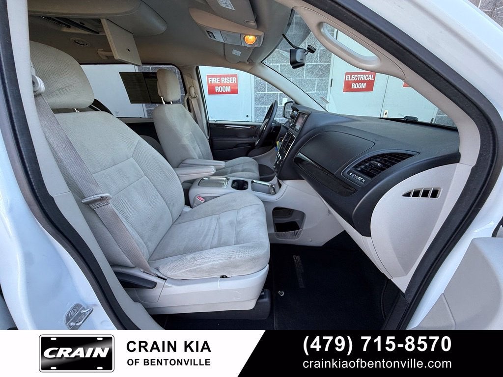 2014 Dodge Grand Caravan SXT - DVD / CAPTAIN'S CHAIRS