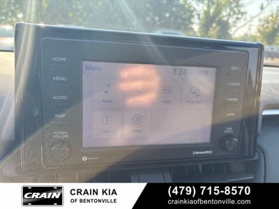 2022 Toyota RAV4 XLE - AWD / CLEAN CARFAX