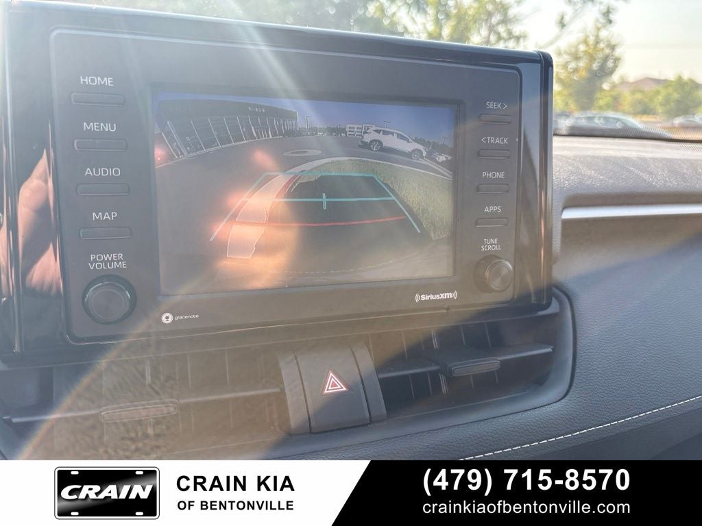 2022 Toyota RAV4 XLE - AWD / CLEAN CARFAX
