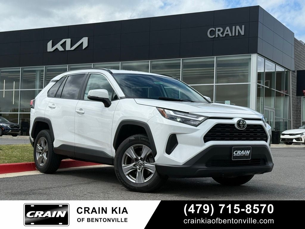 2024 Toyota RAV4 XLE - CARFAX ONE OWNER