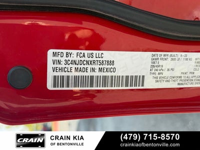 2024 Jeep Compass Limited - 4WD / PANORAMIC SUNROOF / CLEAN CARFAX